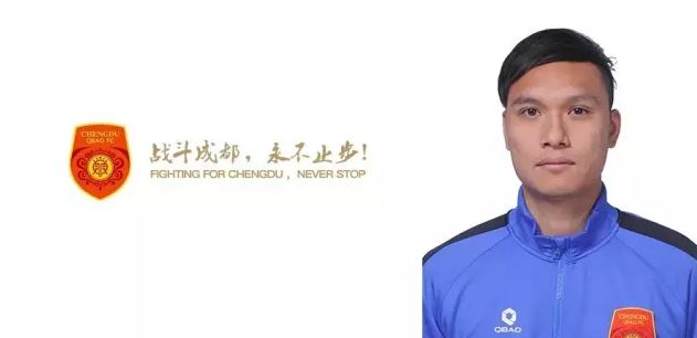 秘书下面又紧又湿